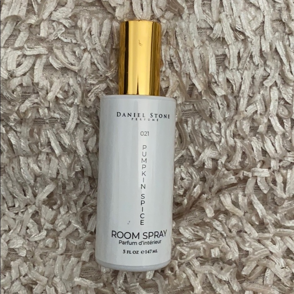 Brand New Daniel Stone Pumpkin Spice Room Spray